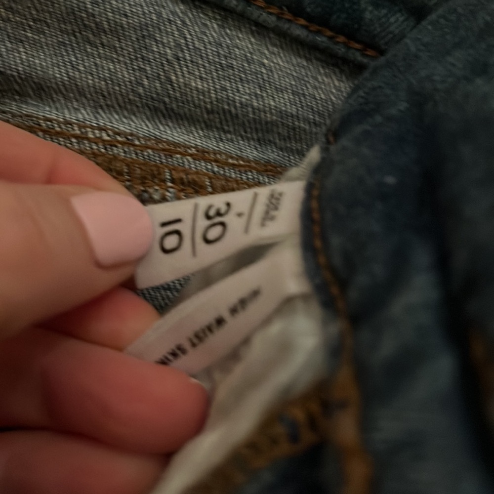 Loft Capris - image 3